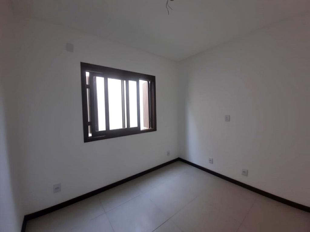 Casa à venda com 3 quartos, 96m² - Foto 16