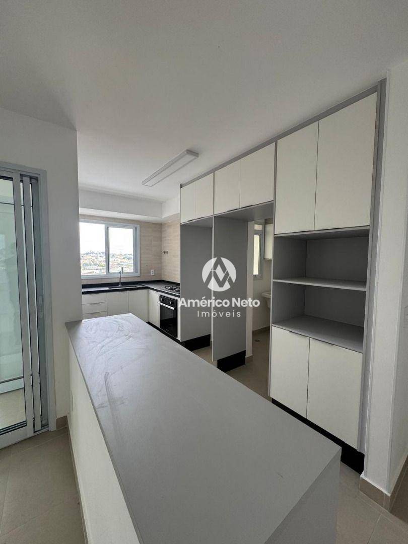 Apartamento para alugar com 2 quartos, 85m² - Foto 8