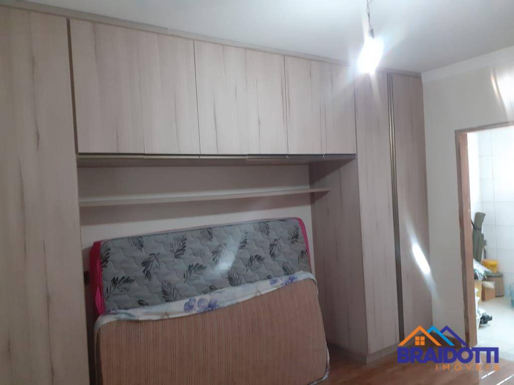 Casa à venda com 4 quartos, 195m² - Foto 7