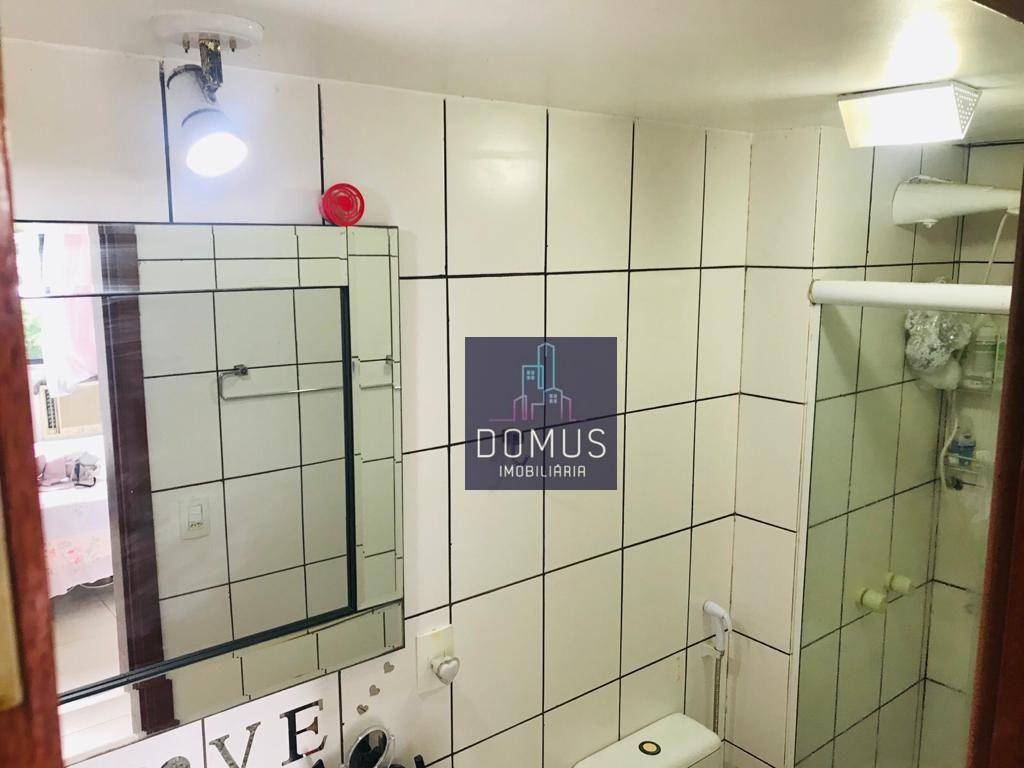 Apartamento à venda com 3 quartos, 84m² - Foto 4