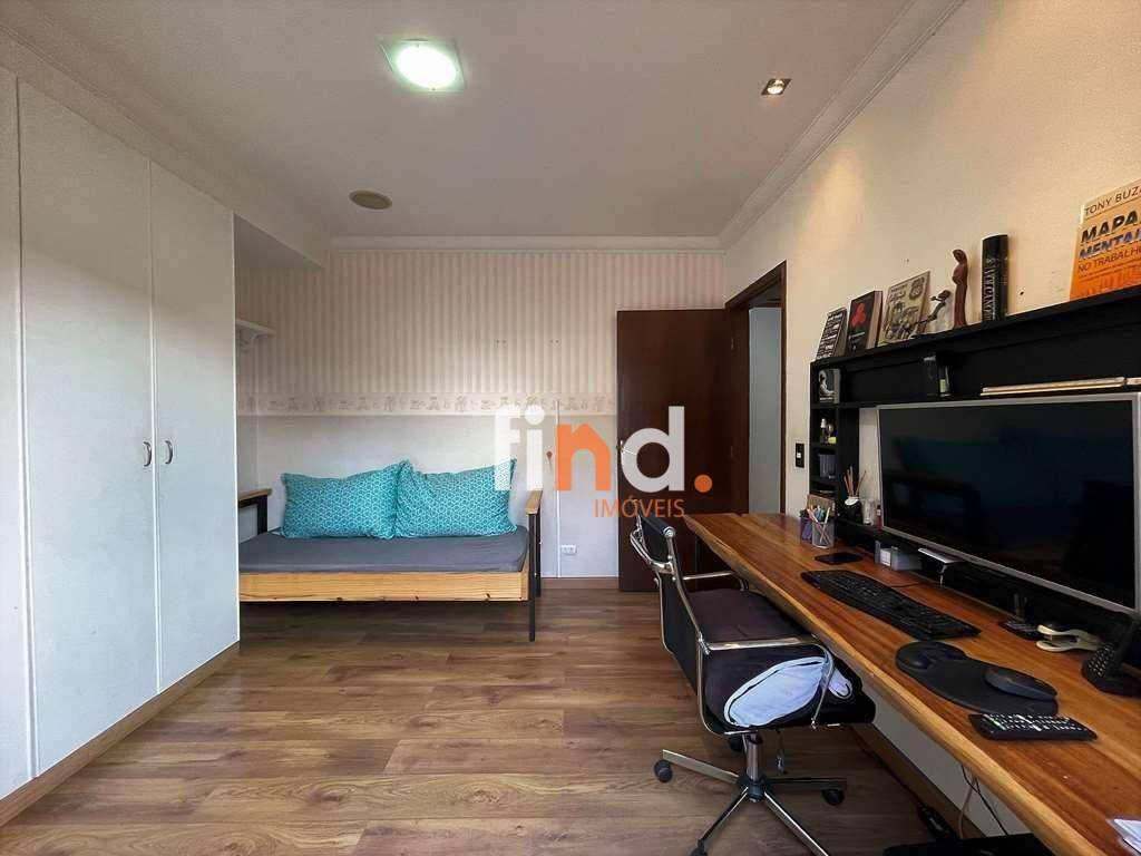 Casa de Condomínio à venda com 4 quartos, 220m² - Foto 23