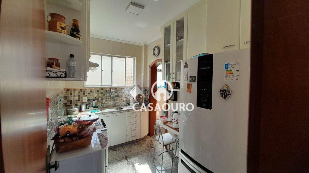 Cobertura à venda com 3 quartos, 200m² - Foto 26