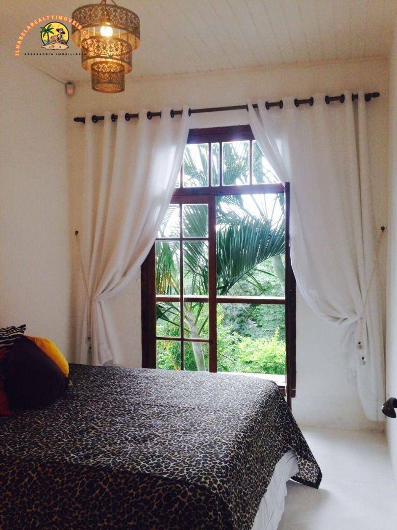 Casa à venda com 6 quartos, 353m² - Foto 12