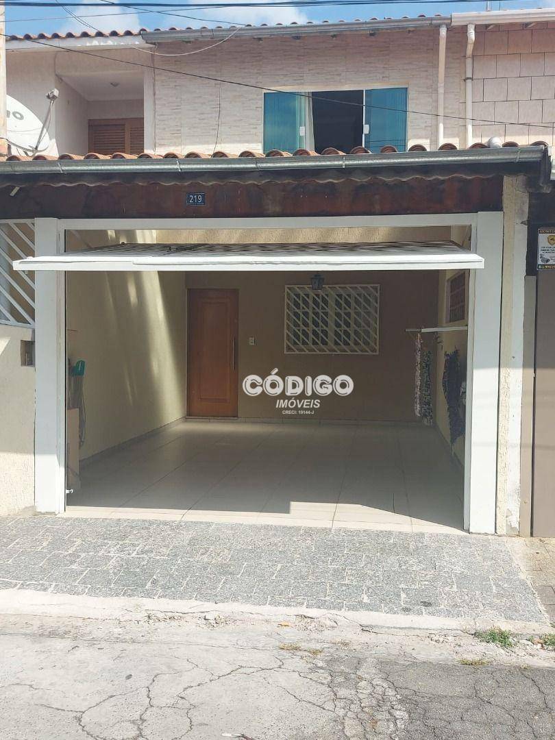 Sobrado à venda com 3 quartos, 112m² - Foto 1