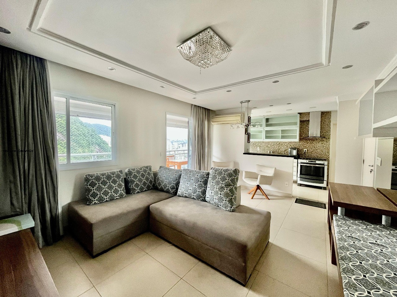 Apartamento à venda com 3 quartos - Foto 6