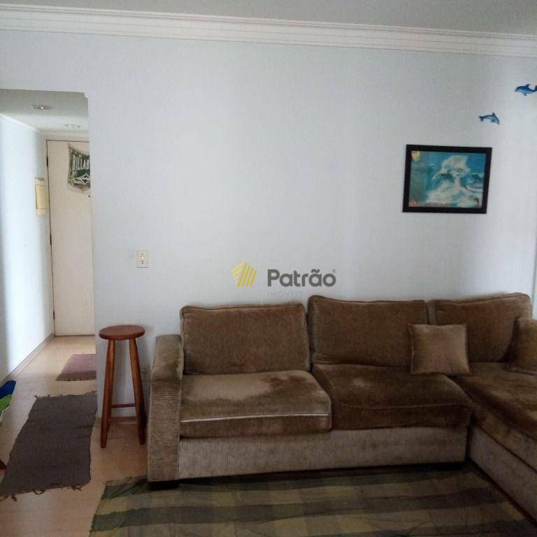 Apartamento à venda com 3 quartos, 69m² - Foto 4