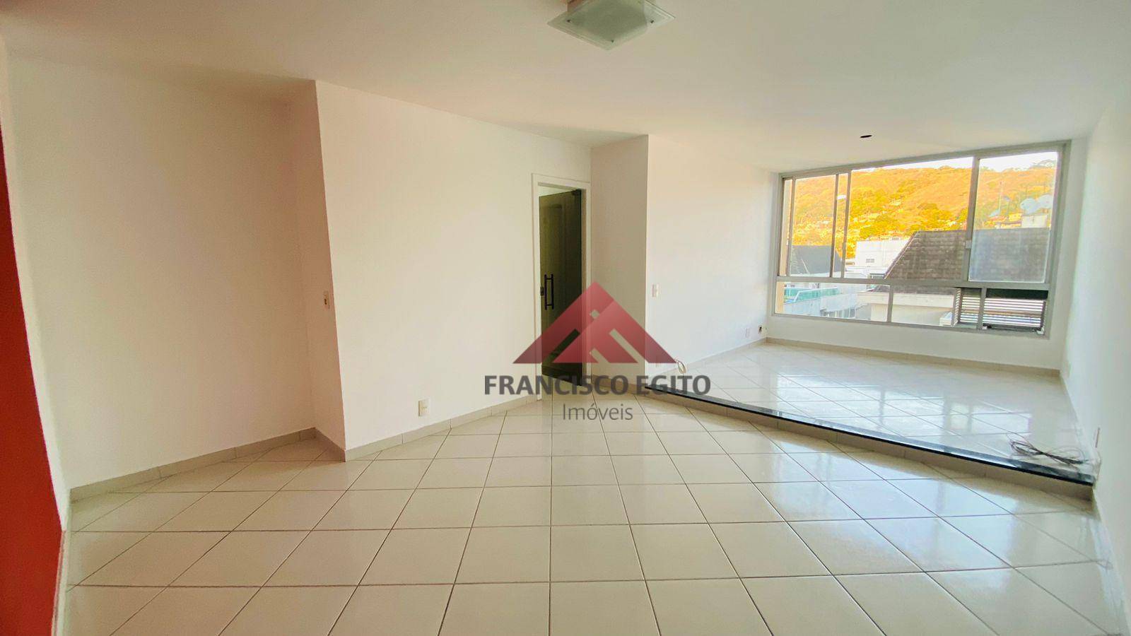 Apartamento à venda com 2 quartos, 85m² - Foto 1