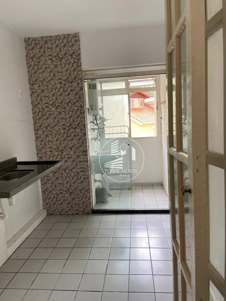 Apartamento à venda com 2 quartos, 50m² - Foto 3