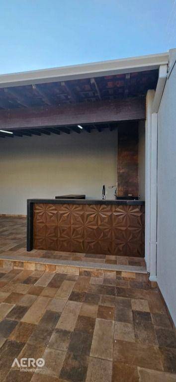 Casa à venda com 3 quartos, 197m² - Foto 25