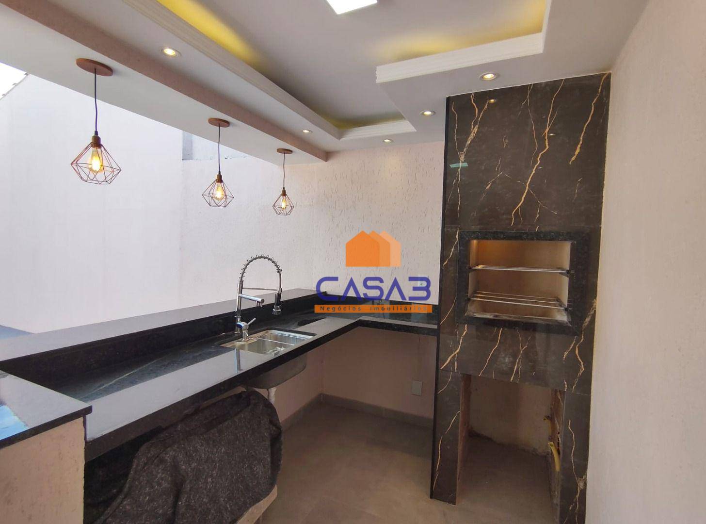 Casa à venda com 2 quartos, 80m² - Foto 3