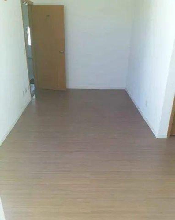 Apartamento à venda com 2 quartos, 43m² - Foto 2