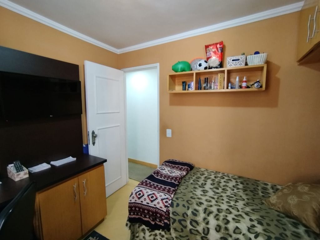 Apartamento à venda com 2 quartos, 55m² - Foto 13