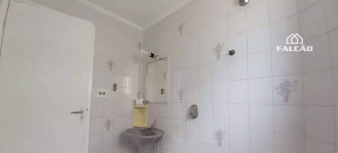 Apartamento à venda com 2 quartos, 80m² - Foto 13