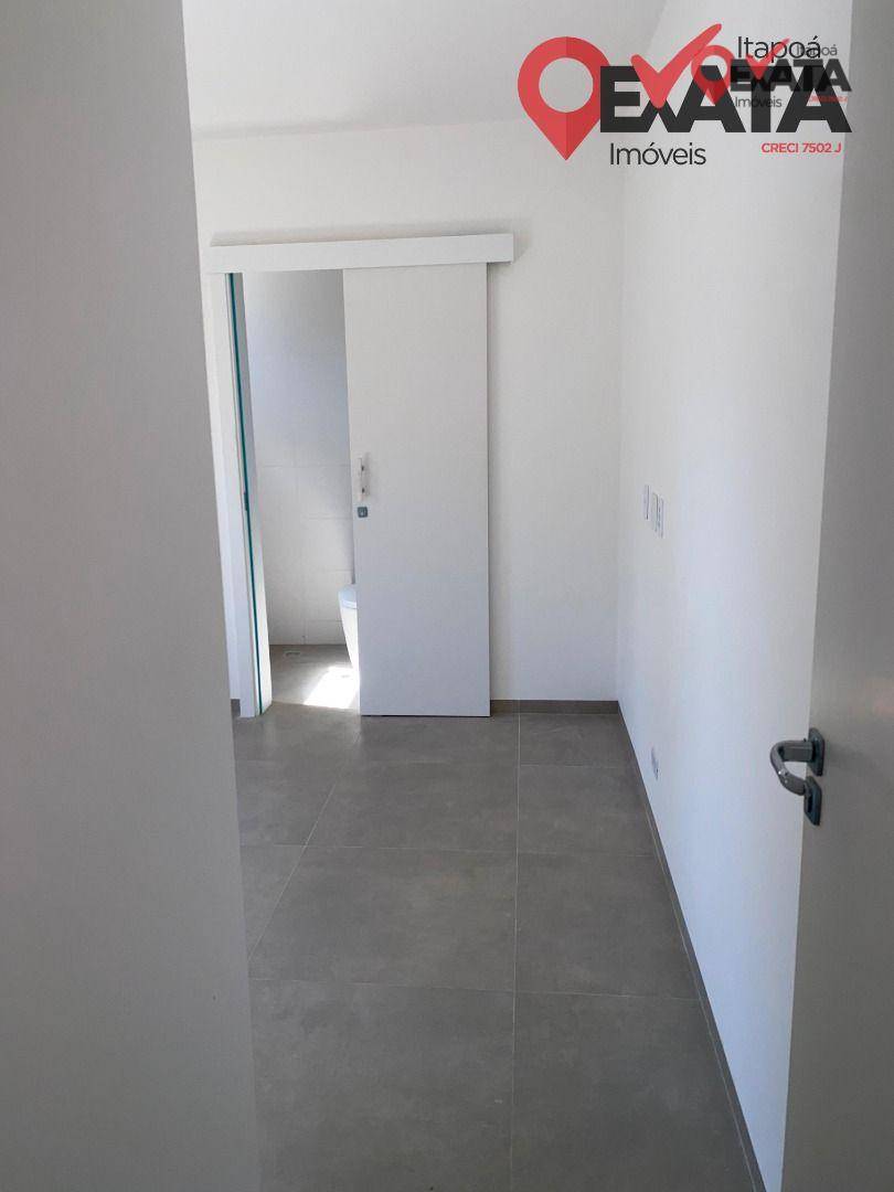 Casa à venda com 3 quartos, 69m² - Foto 14