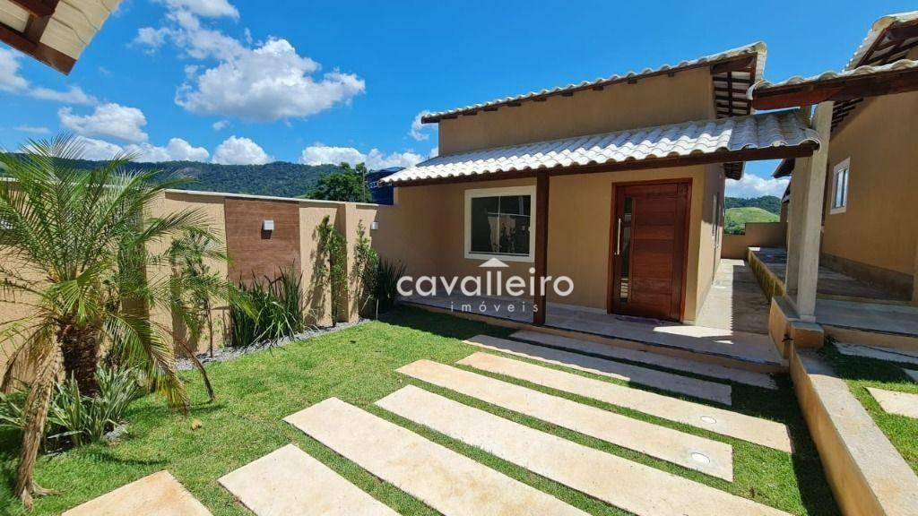 Casa à venda com 2 quartos, 80m² - Foto 1