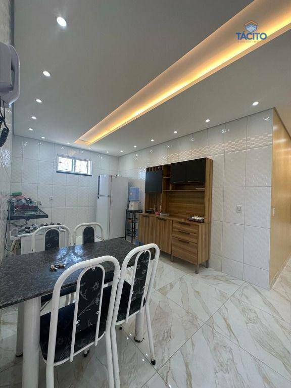 Casa à venda com 4 quartos, 280m² - Foto 7