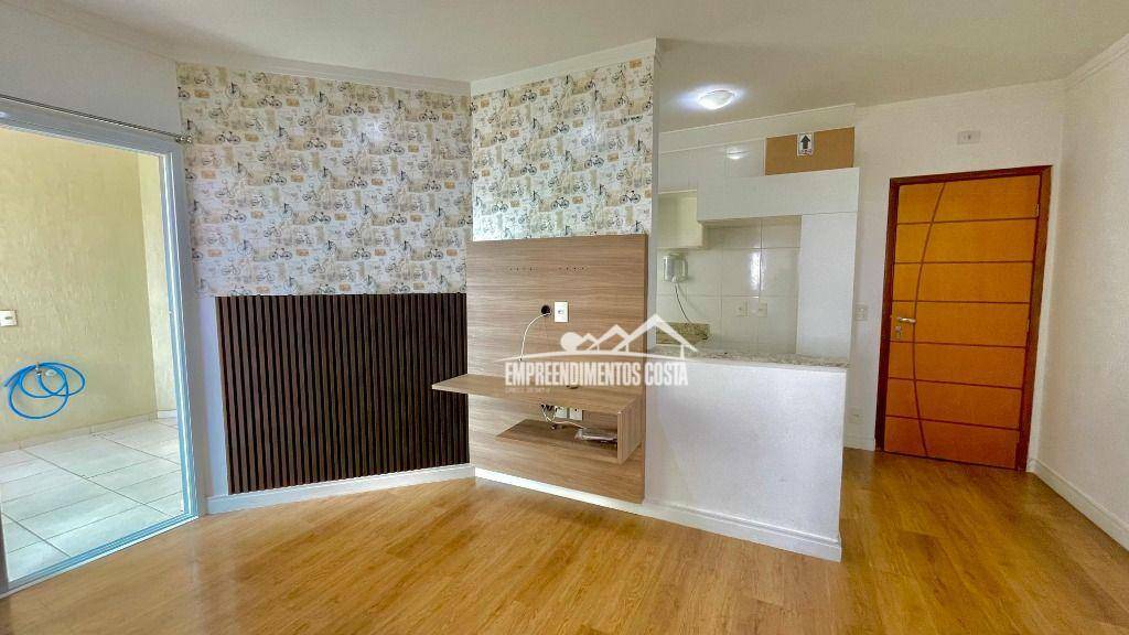 Apartamento à venda com 2 quartos, 58m² - Foto 3