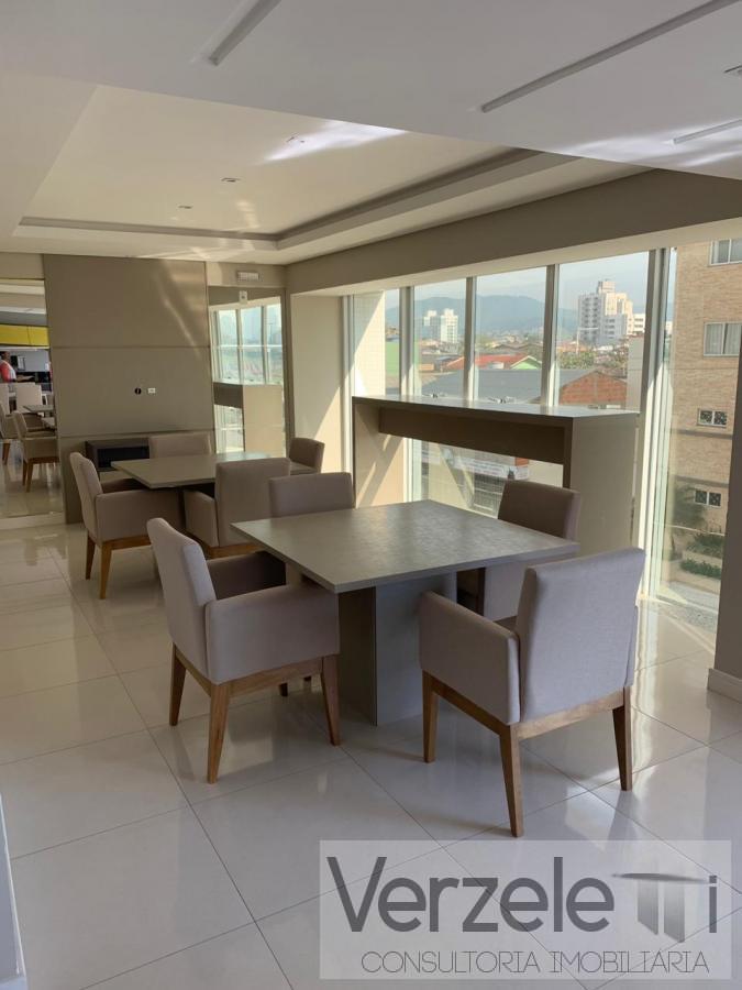 Apartamento à venda com 2 quartos, 78m² - Foto 6