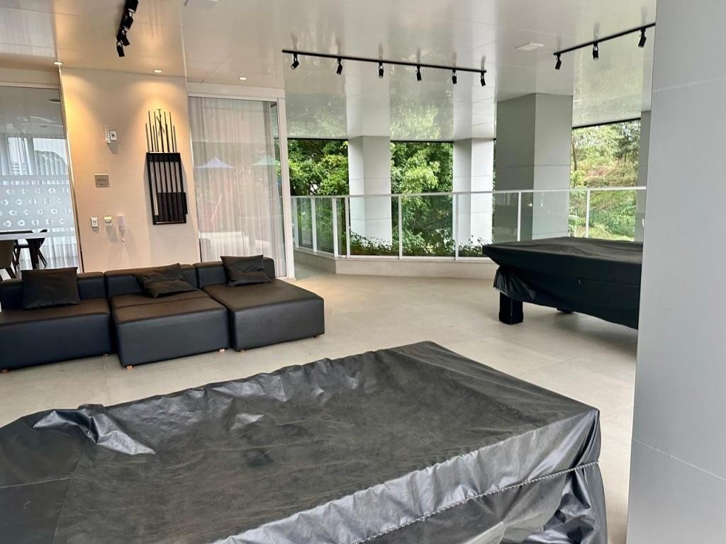 Apartamento para alugar com 2 quartos, 80m² - Foto 33