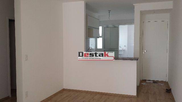 Apartamento à venda com 3 quartos, 82m² - Foto 1