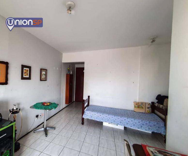 Apartamento à venda com 2 quartos, 53m² - Foto 2