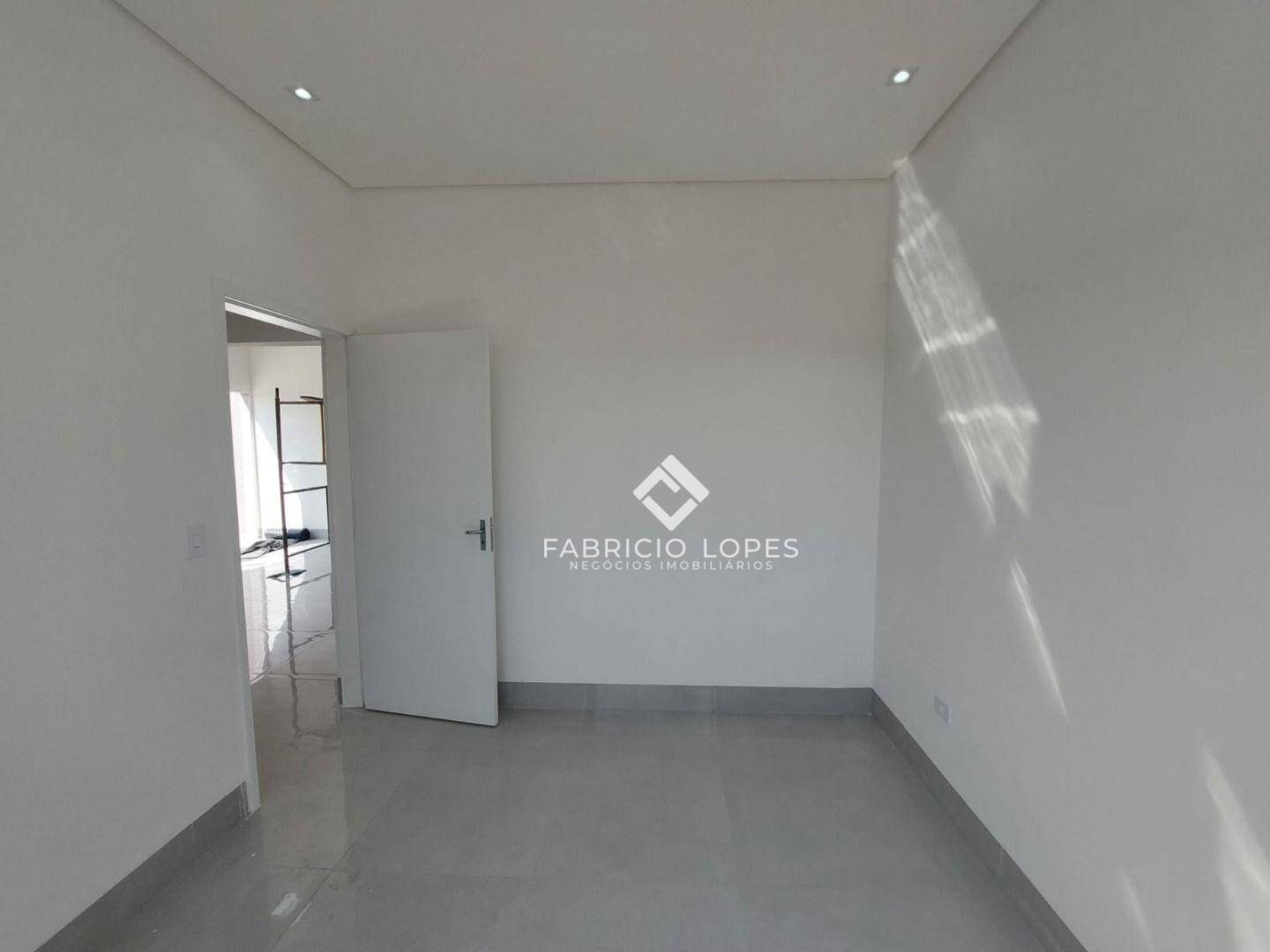 Casa à venda com 3 quartos, 101m² - Foto 17