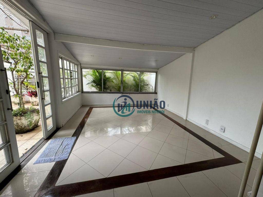 Apartamento à venda com 2 quartos, 140m² - Foto 7