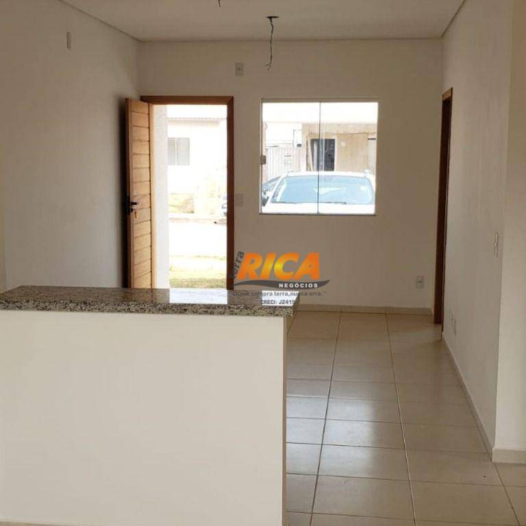 Casa de Condomínio à venda com 3 quartos, 80m² - Foto 5