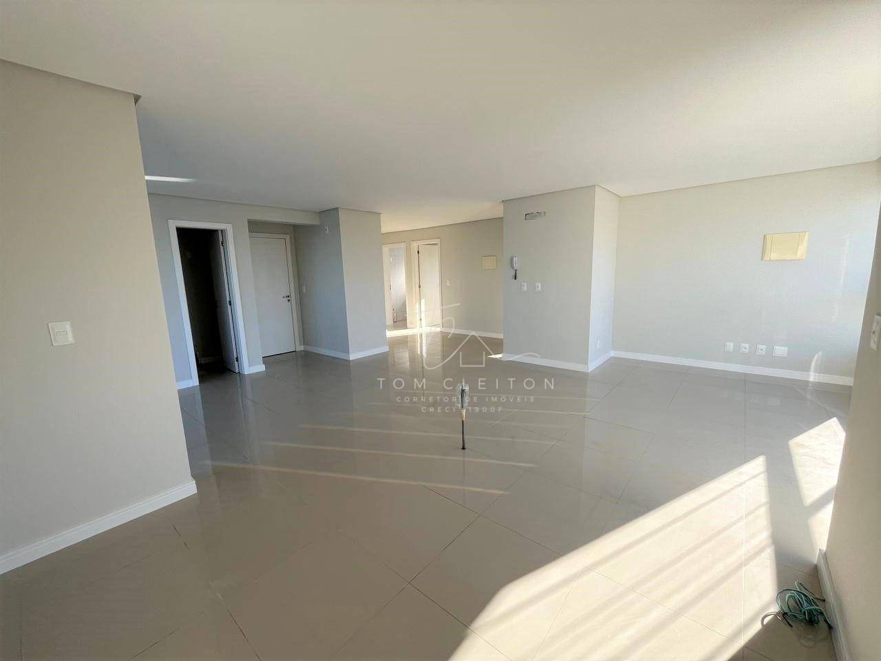 Cobertura à venda com 3 quartos, 186m² - Foto 3