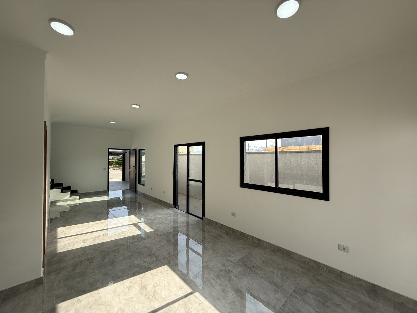 Casa à venda com 3 quartos, 125m² - Foto 12
