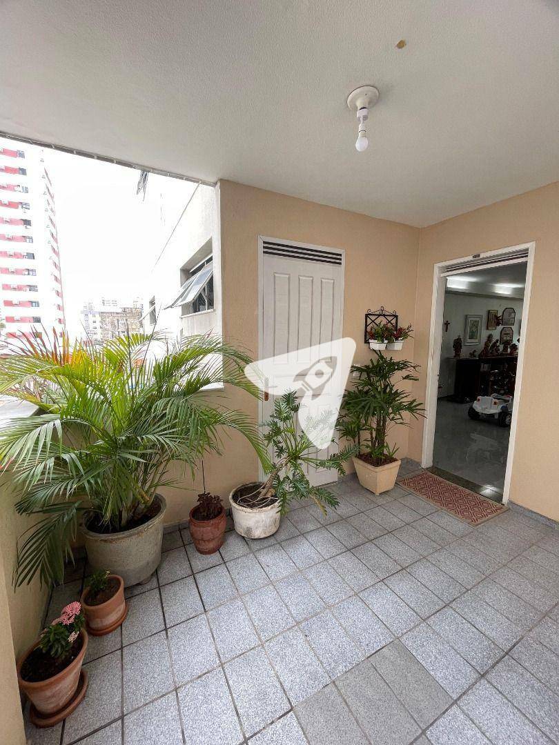 Apartamento à venda com 3 quartos, 95m² - Foto 2