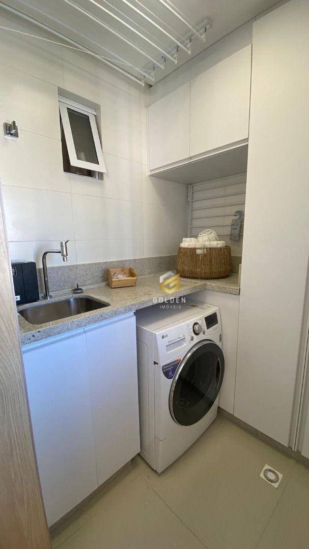 Apartamento à venda com 3 quartos, 136m² - Foto 5