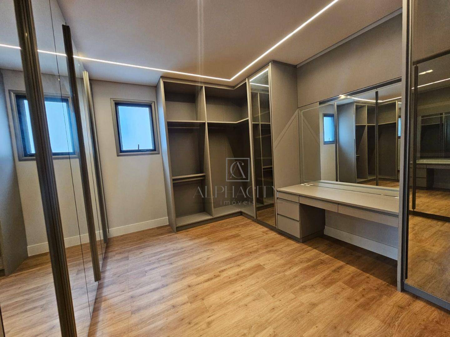 Casa de Condomínio à venda com 5 quartos, 573m² - Foto 22