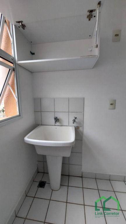 Apartamento para alugar com 2 quartos, 48m² - Foto 43