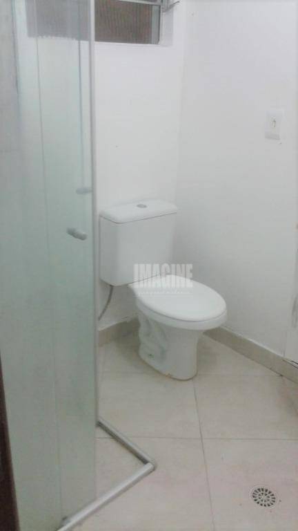 Apartamento para alugar com 2 quartos, 37m² - Foto 12