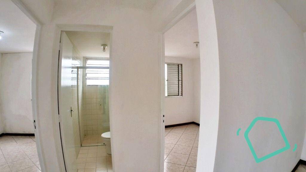 Apartamento à venda com 2 quartos, 44m² - Foto 17