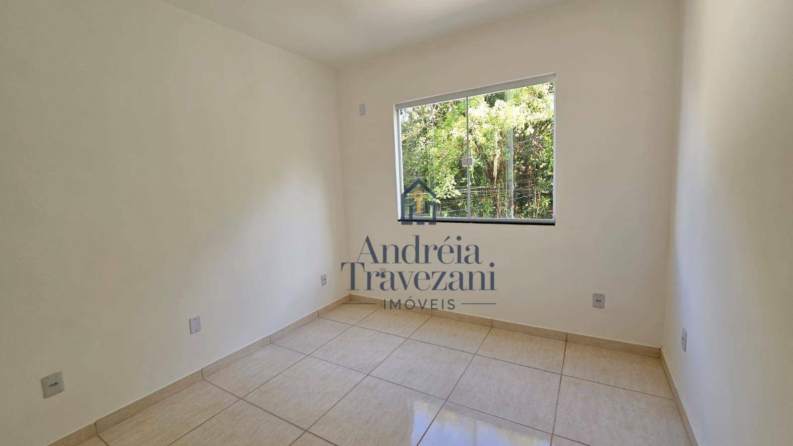 Casa à venda com 3 quartos, 100m² - Foto 7