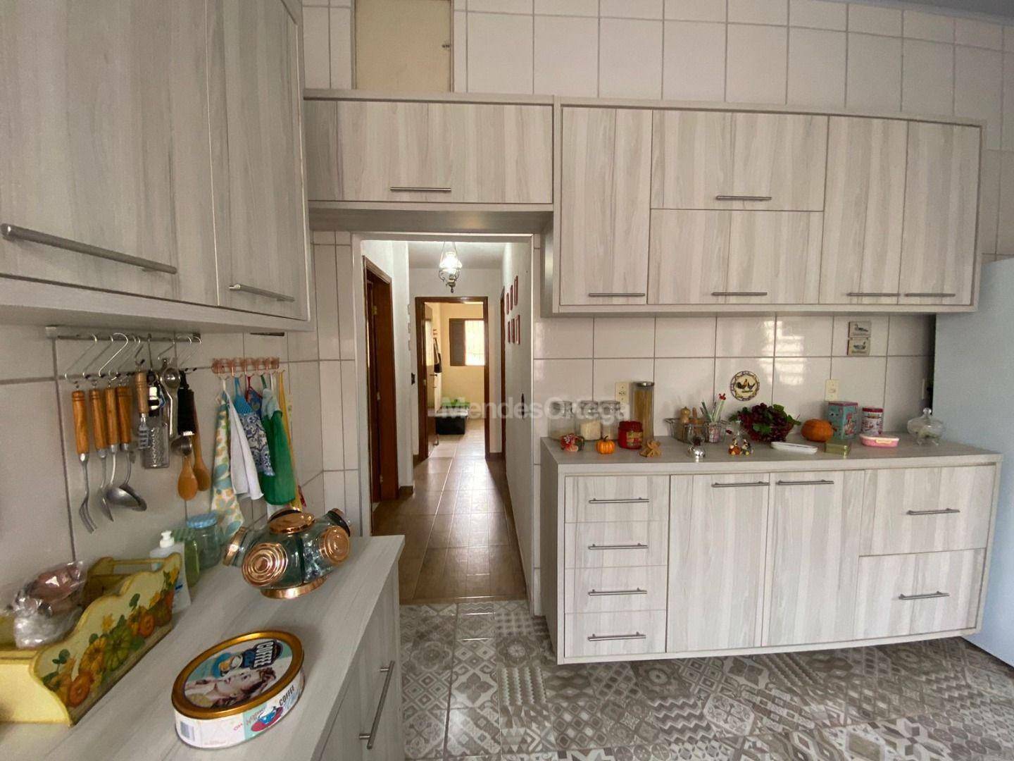 Chácara à venda com 3 quartos, 176m² - Foto 18