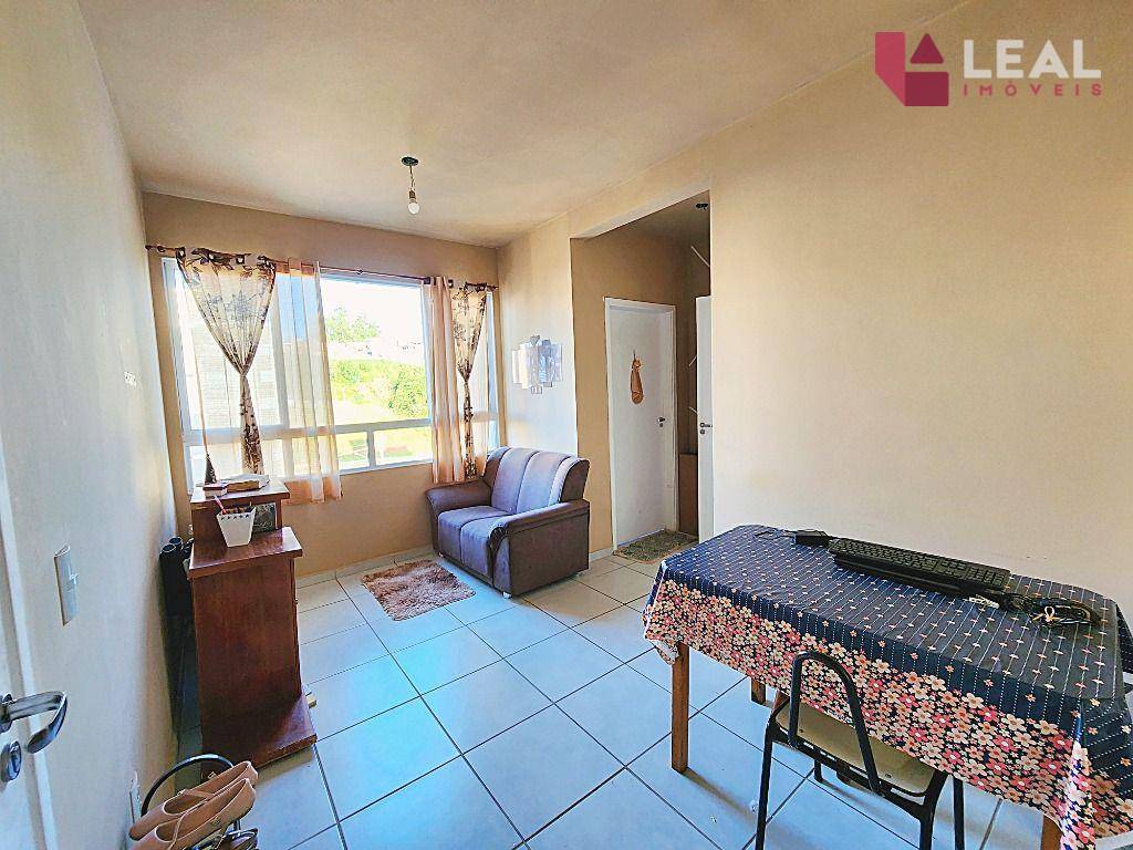 Apartamento à venda com 1 quarto, 50m² - Foto 4