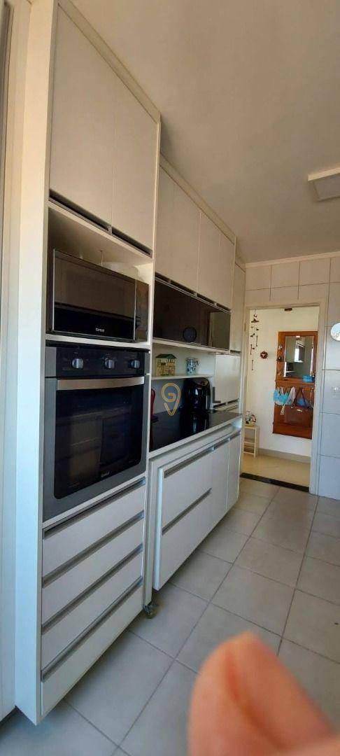 Apartamento à venda com 2 quartos, 90m² - Foto 19