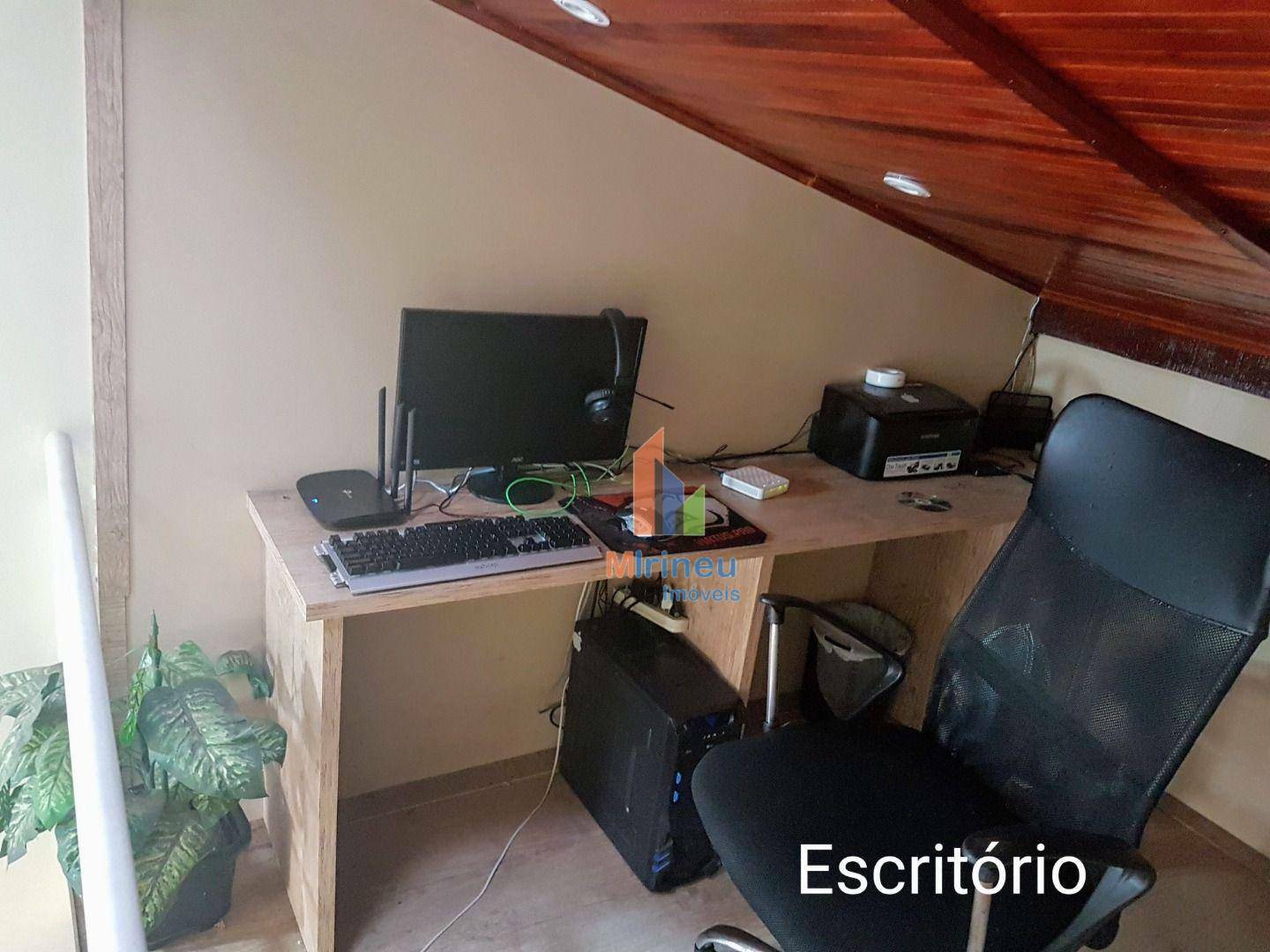 Casa à venda com 3 quartos, 100m² - Foto 10