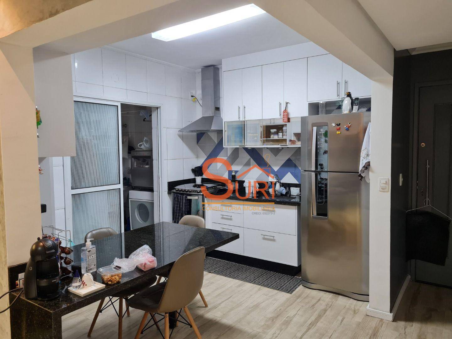 Apartamento à venda com 3 quartos, 107m² - Foto 3