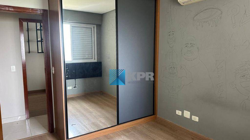 Apartamento à venda com 3 quartos, 142m² - Foto 9