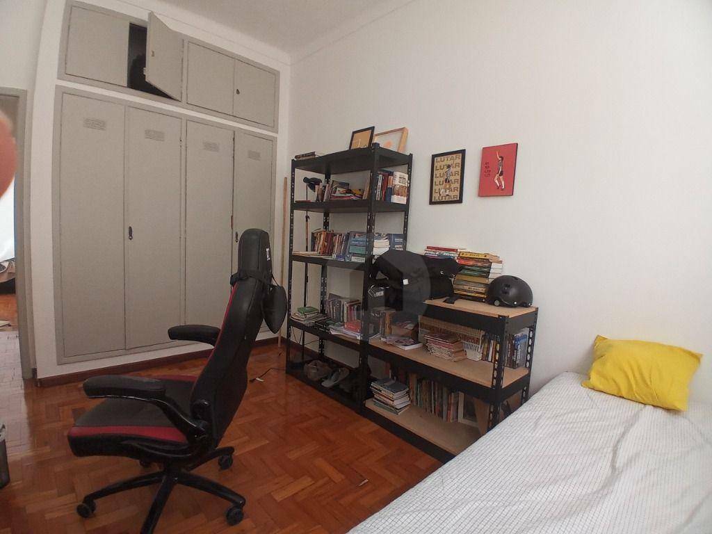 Apartamento à venda com 3 quartos, 140m² - Foto 14