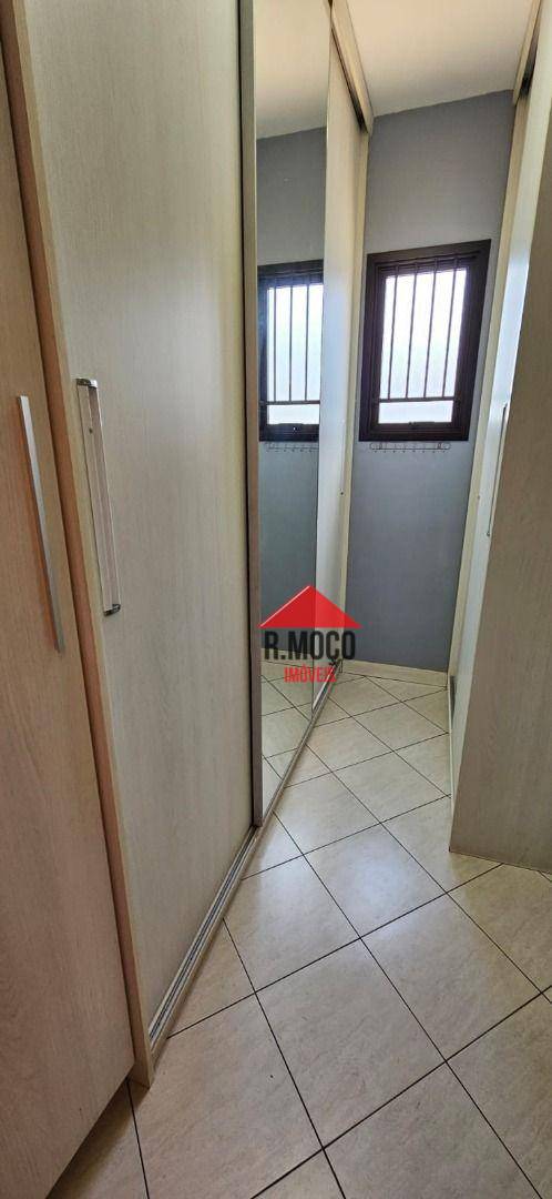 Sobrado à venda com 3 quartos, 230m² - Foto 40