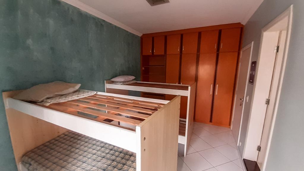 Apartamento à venda com 3 quartos, 176m² - Foto 22