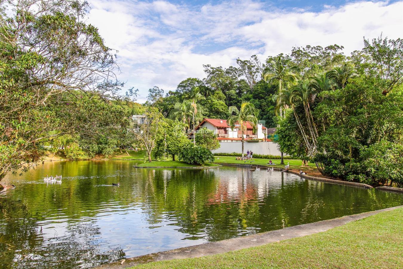 Casa de Condomínio à venda com 4 quartos, 600m² - Foto 37