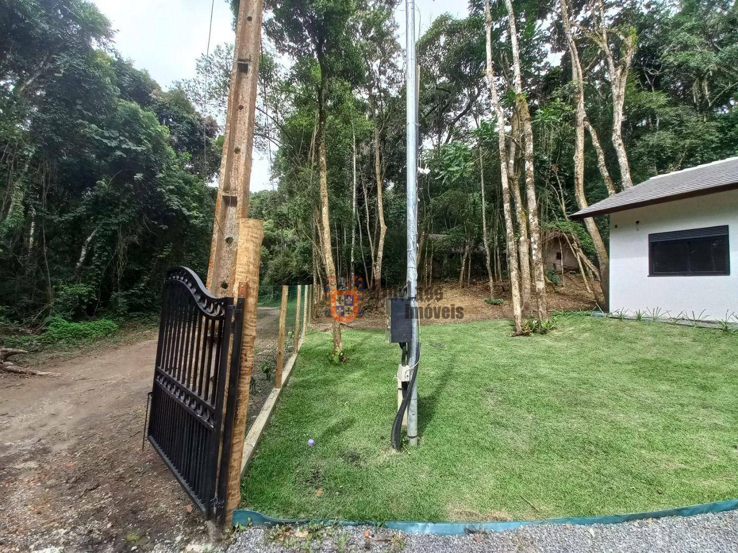 Chácara à venda com 3 quartos, 133m² - Foto 8