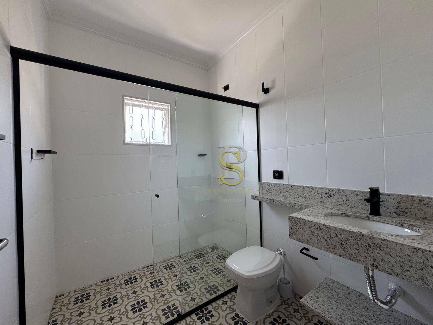 Chácara à venda com 4 quartos, 360m² - Foto 18