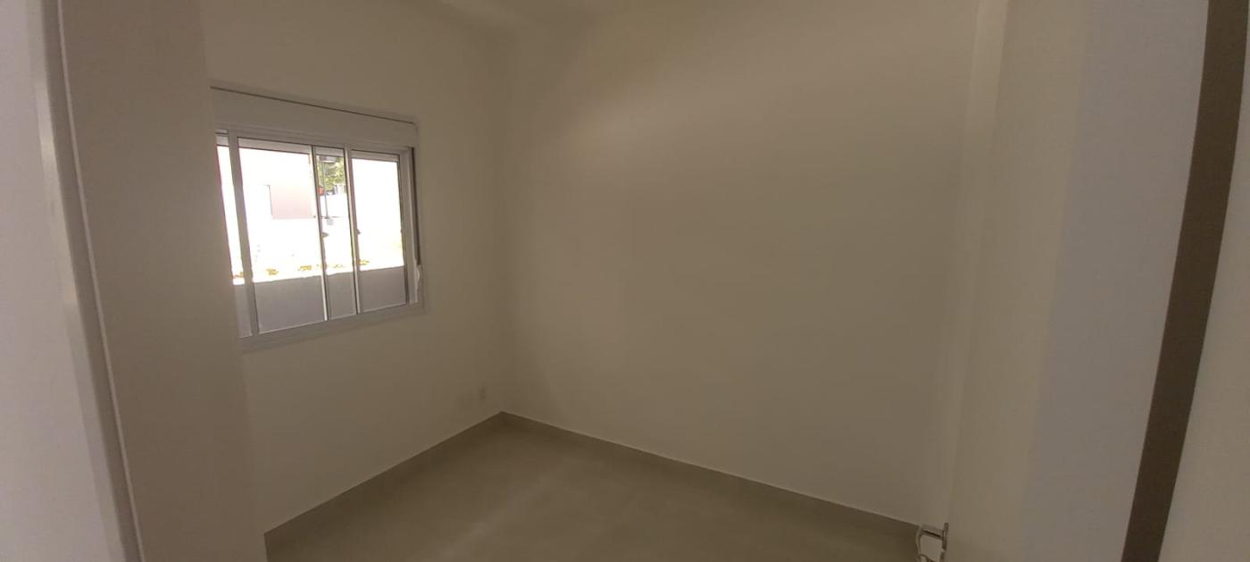 Apartamento para alugar com 2 quartos, 42m² - Foto 6